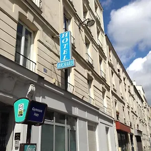 Richard 5*, Paris France